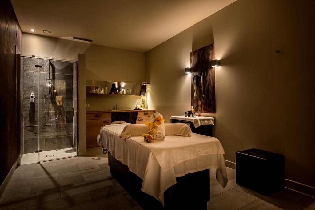 Hotel Diamant San Cassiano  Exteriör bild