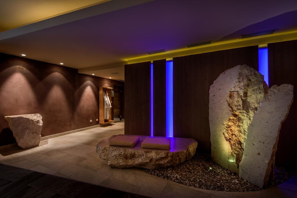 Hotel Diamant San Cassiano  Exteriör bild